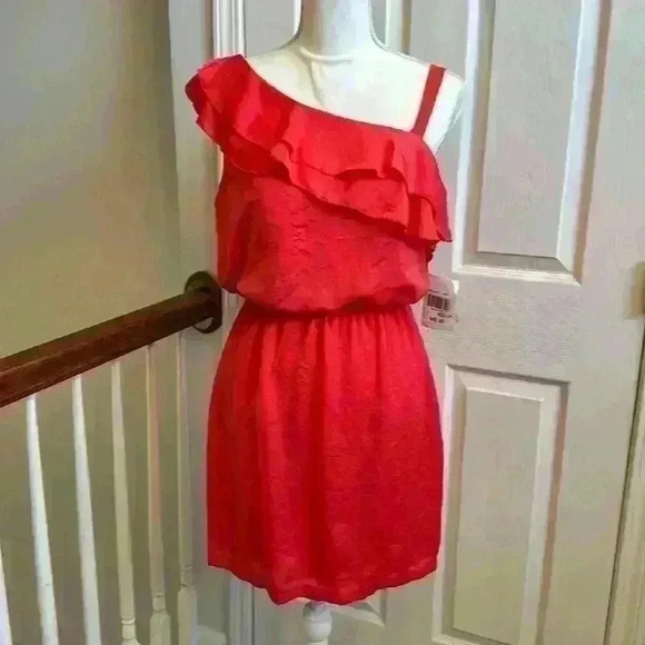 City Triangle Coral Ruffled One Shoulder Mini Dress Women’s Size Medium NWT - Picture 3 of 13